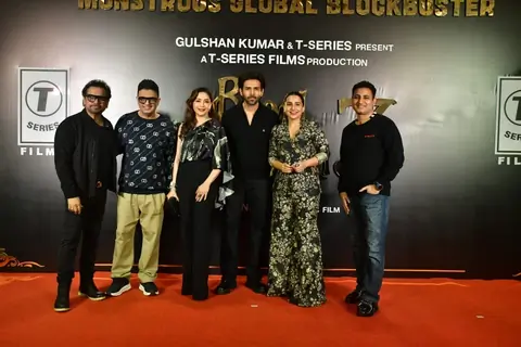 Vidya Balan, Madhuri Dixit, Bhushan Kumar, Anees Bazmee and Kartik Aaryan grace the success party of Bhool Bhulaiyaa 3