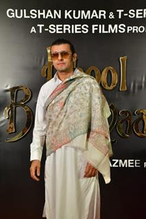 Sonu Nigam grace the success party of Bhool Bhulaiyaa 3