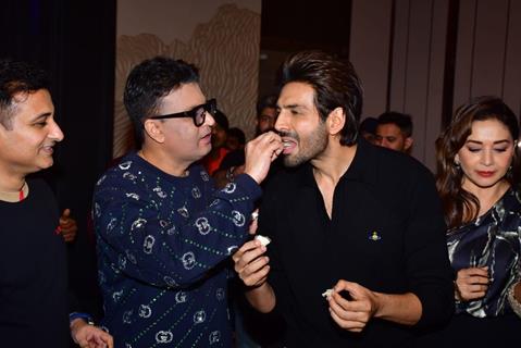 Bhushan Kumar and Kartik Aaryan grace the success party of Bhool Bhulaiyaa 3