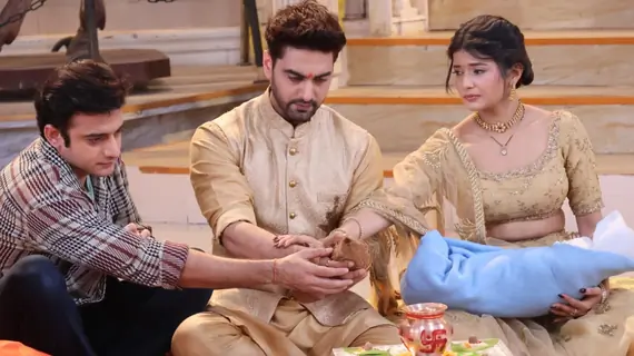 Romiit Raaj, Rohit Purohit and Samridhii Shukla BTS Photos of Abhira and Armaan’s selfless proposal to co-parent