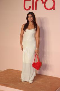 Apoorva  snapped at TIRA flagship store launch