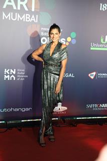 Kubbra Sait snapped attending an art event