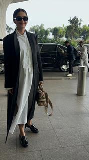 Sonam Kapoor snapped at the airport