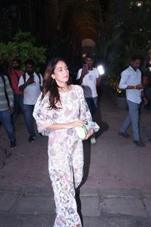 Mira Rajput Kapoor snapped in the city