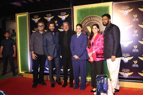 Genelia Deshmukh, Riteish Deshmukh and Kapil Dev snapped at the Vishwa Samudra Golden Eagles Championship