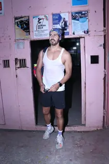 Dino Morea snapped in the city