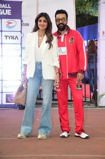 Shilpa Shetty and Raj Kundra snapped in the city