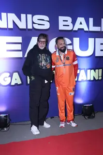 Amitabh Bachchan and Bunty Walia snapped in the city