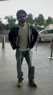 Kartik Aaryan snapped at the airport