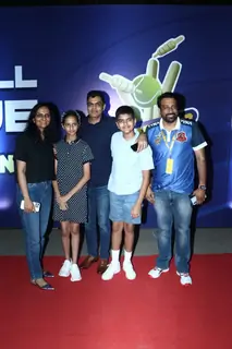 Celebrities snapped in the city