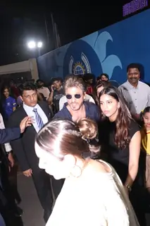 Shah Rukh Khan, Suhana Khan and others snapped attending the Dhirubhai Ambani School annual day function