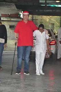 Randhir Kapoor snapped at Kapoor Family’s Christmas brunch 