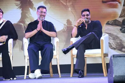 Ajay Devgn and Abhishek Kapoor snapped at the trailer launch of 'Azaad'
