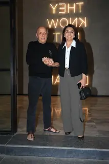 Neetu Kapoor and Mahesh Bhatt grace the special screening of ‘Black Warrant’