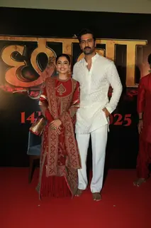 Vicky Kaushal and Rashmika Mandanna snapped at the trailer launch of Chhaava 