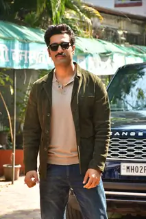 Vicky Kaushal snapped promoting Chhaava