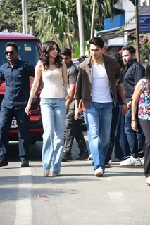 Ibrahim Ali Khan and Khushi Kapoor snapped promoting their latest track ”Ishq Mein” from their upcoming movie ”Nadaaniyan”