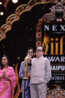  Subhash Sahoo for Kill wins the award for Sound Design at the NEXA IIFA Awards 2025.