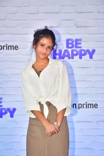 Dhanashree Verma, Nora Fatehi, Abhishek Bachchan, Malaika Arora and others grace the premiere of Be Happy