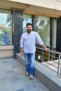 Mohanlal snapped promoting L2E: Empuraan