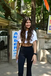 Anjini Dhawan  snapped in Juhu
