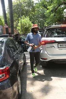 Riteish Deshmukh snapped in the city
