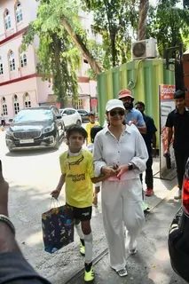 Genelia Deshmukh and Riteish Deshmukh snapped in the city