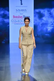 Avneet Kaur grace the Bombay Times Fashion Week