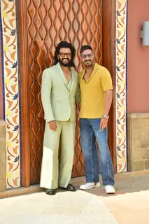 Ajay Devgn and Riteish Deshmukh snapped promoting Raid 2