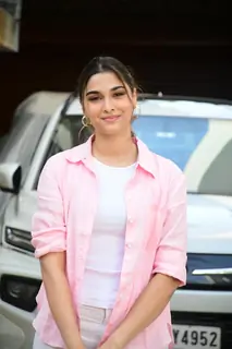 Saiee Manjrekar snapped in the city