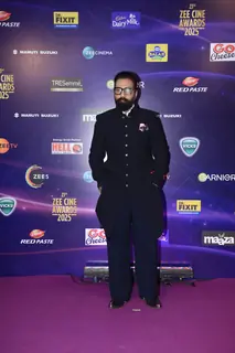 Celebrities grace the Zee Cine awards 2025
