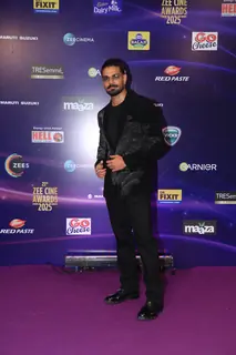 Sooraj Pancholi grace the Zee Cine awards 2025
