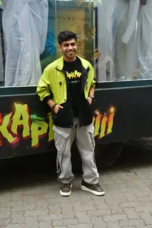 Jay Thakkar at Kapkapiii Promotions 