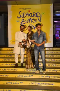 Aamir Khan, Rekha and Vicky Kaushal snapped at the screening of 'Sitaare Zameen Par'