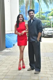 Aditya Roy Kapur and Sara Ali Khan snapped promoting Metro In Dino