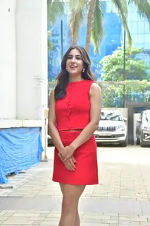 Sara Ali Khan snapped promoting Metro In Dino
