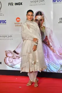 Fatima Sana Shaikh graces the re-release premiere of 'Umrao Jaan'