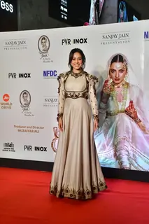  Nushrratt Bharuccha  graces the re-release premiere of 'Umrao Jaan'