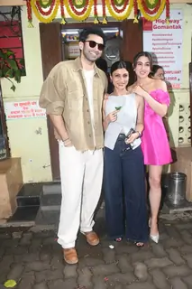 Konkona Sen Sharma, Aditya Roy Kapur and Sara Ali Khan snapped at Lala Lajpat Rai College for the promotion of Metro In Dino 