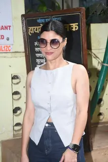 Konkona Sen Sharma snapped at Lala Lajpat Rai College for the promotion of Metro In Dino 
