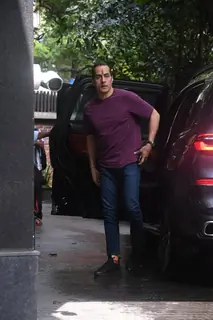Sudhanshu Pandey spotted at excel office in Bandra
