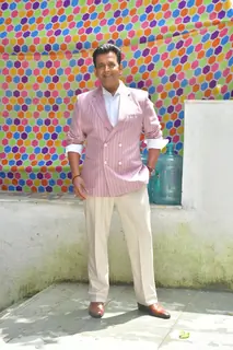 Ravi Kishan snapped promoting Son of Sardaar on the sets of Kapil sharma show