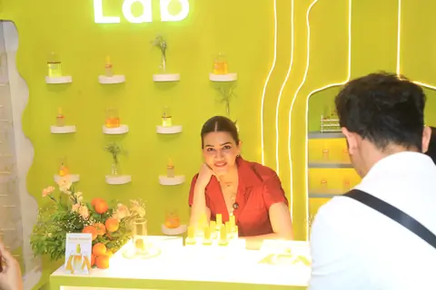 Kriti Sanon spotted outside restaurant in Bandra