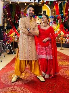 Yeh Rishta Kya Kehlata Hai Jodi Rohit Purohit and Samridhii Shukla 