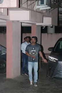 {{} snapped at PVR, Juhu