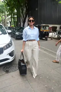 Mrunal Thakur spotted outside cafe in Bandra