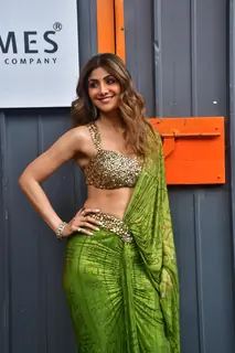 Shilpa Shetty snapped at the sets of SUPER DANCER chapter 5