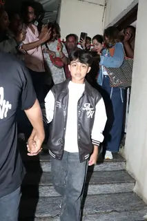 Shilpa Shetty spotted with family at Juhu PVR