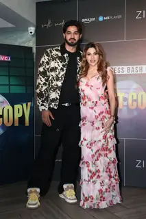 Celebrities grace the grand success of show First Copy