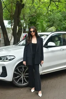Tara Sutaria snapped in juhu